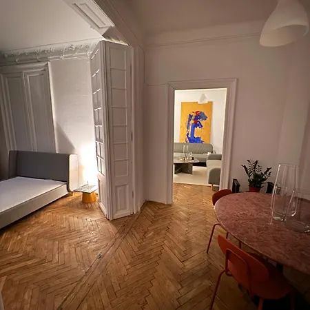 Sada Gallery Iii