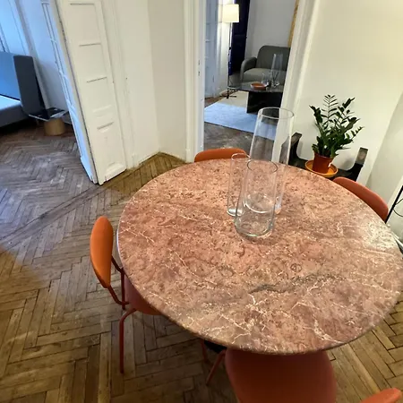 Apartament Sada Gallery Iii *