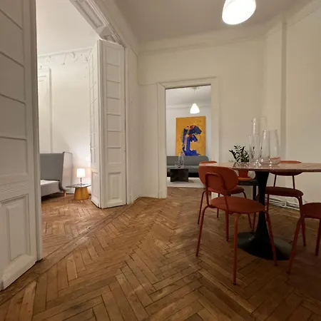 Sada Gallery Iii בוקרשט