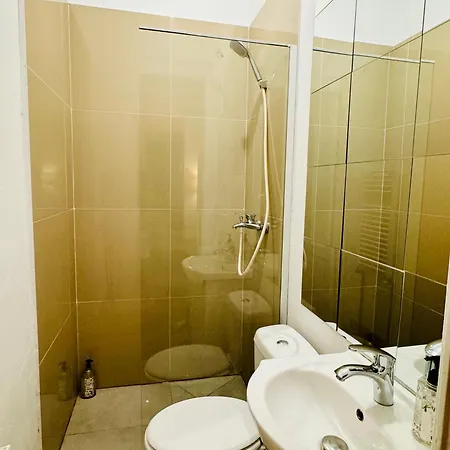 Sada Gallery Iii דירה