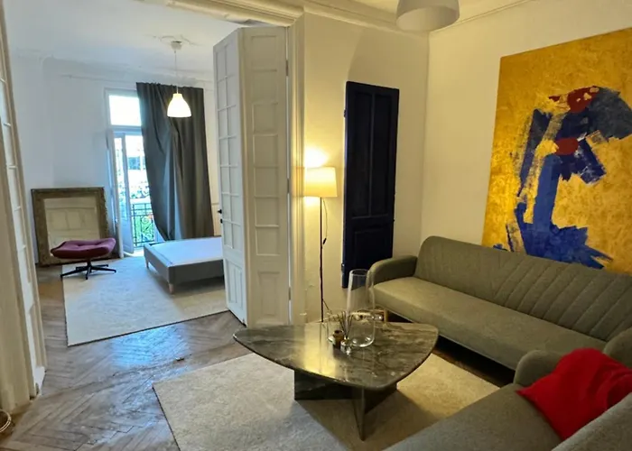 Sada Gallery Iii * Bucarest