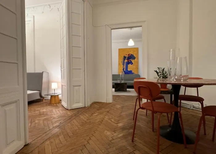 Sada Gallery Iii Βουκουρέστι